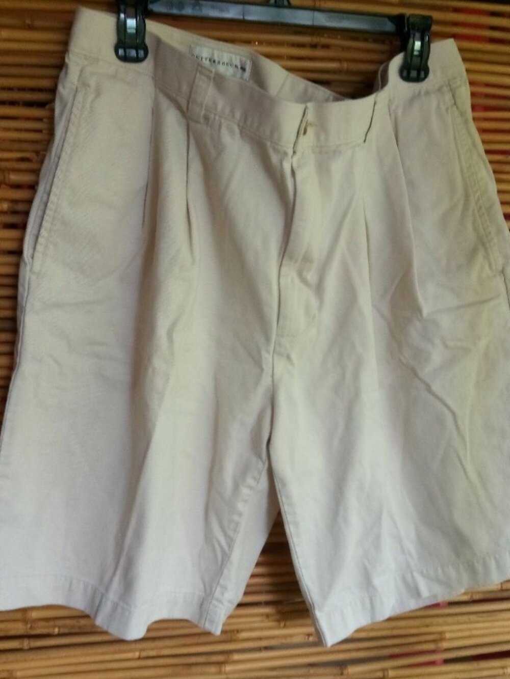 Cutter & Buck 38 Mens Light Khaki Shorts